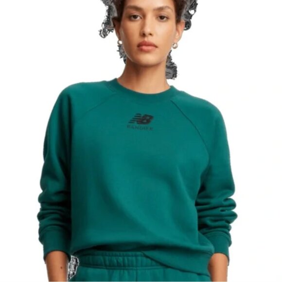 Bandier x New Balance Crewneck Sweatshirt Women’s Cropped Sz Medium - Picture 1 of 7